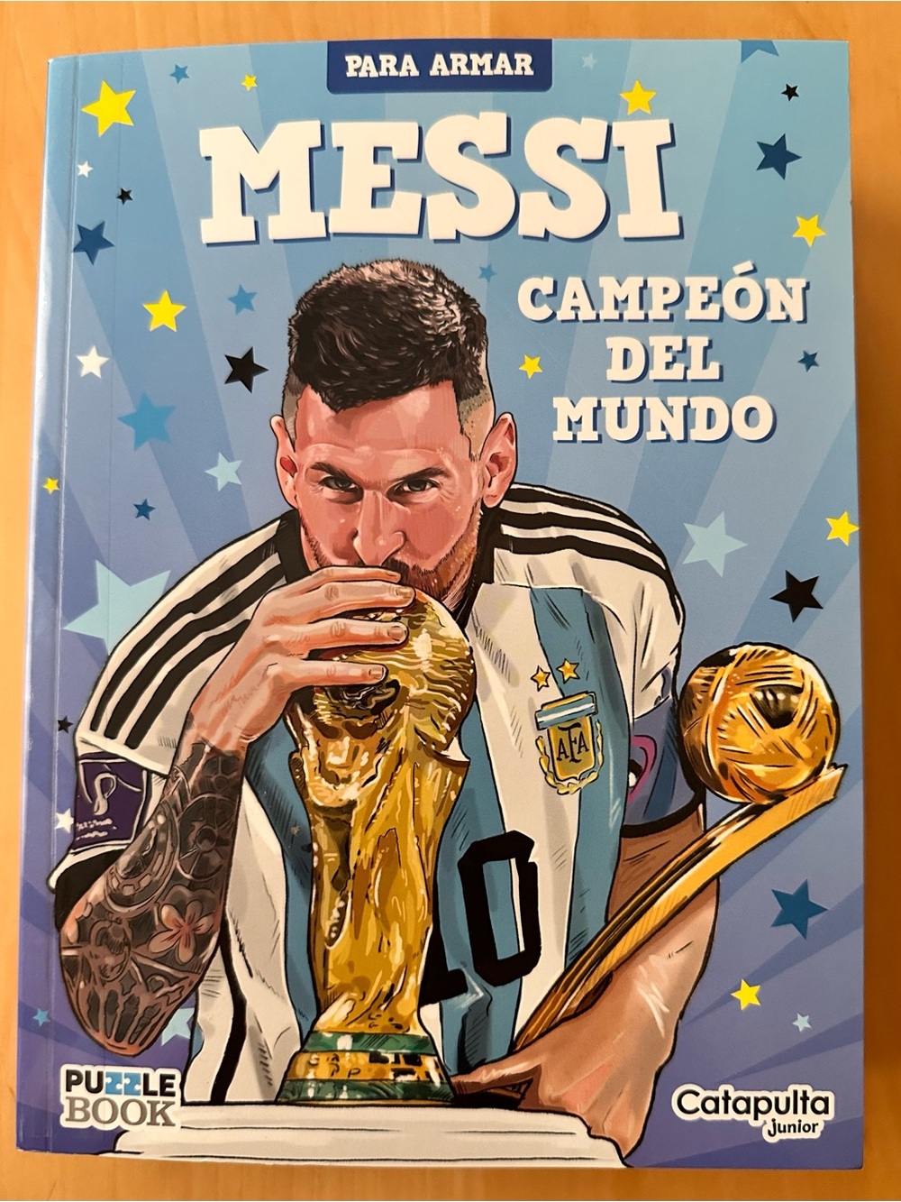 Messi soccer icon Puzzle Book -in Spanish